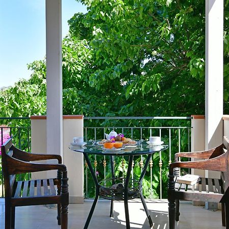 Hotel & Apartments Villa Linda Giardini Naxos Eksteriør billede
