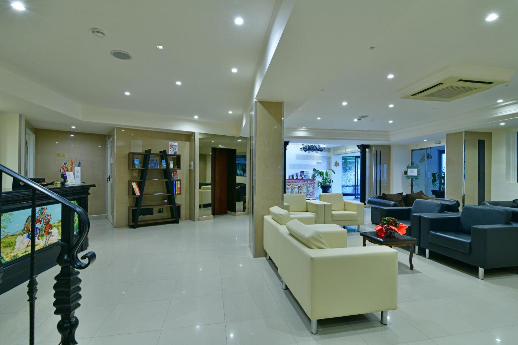 Hotel & Apartments Villa Linda Giardini Naxos Eksteriør billede
